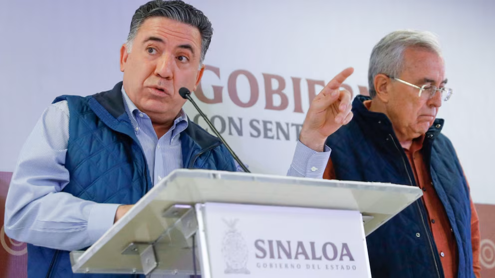 Ricardo Anaya cuestiona paradero de Rocha Moya y exige claridad sobre acusaciones en Estados Unidos.
