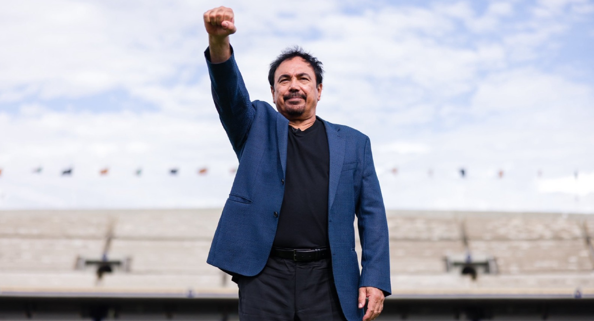 Pumas homenajeará a Hugo Sánchez a 50 años de su debut