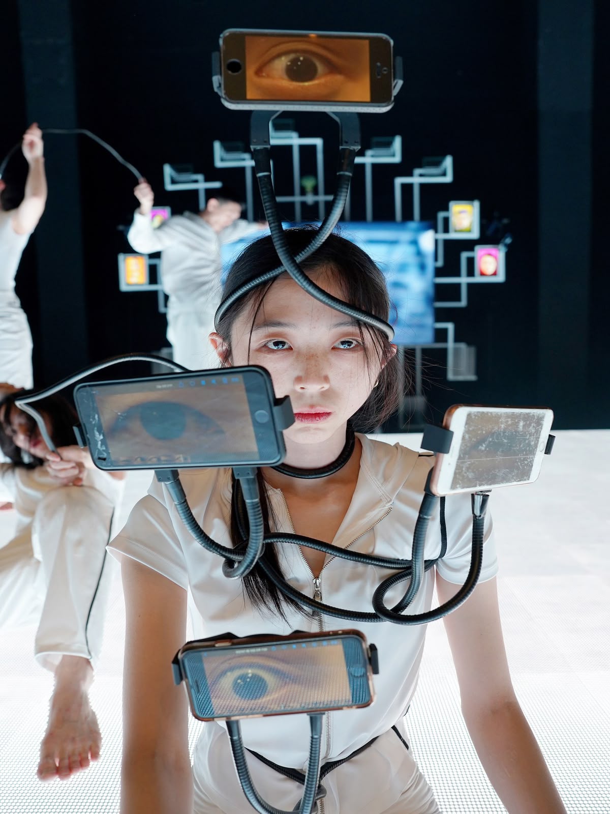 Hello World en la Ciudad de México: Cuando la danza se convierte en arte digital