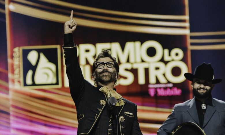 Alejandro Fernández anuncia concierto gratis con Julión Álvarez en Guadalajara.