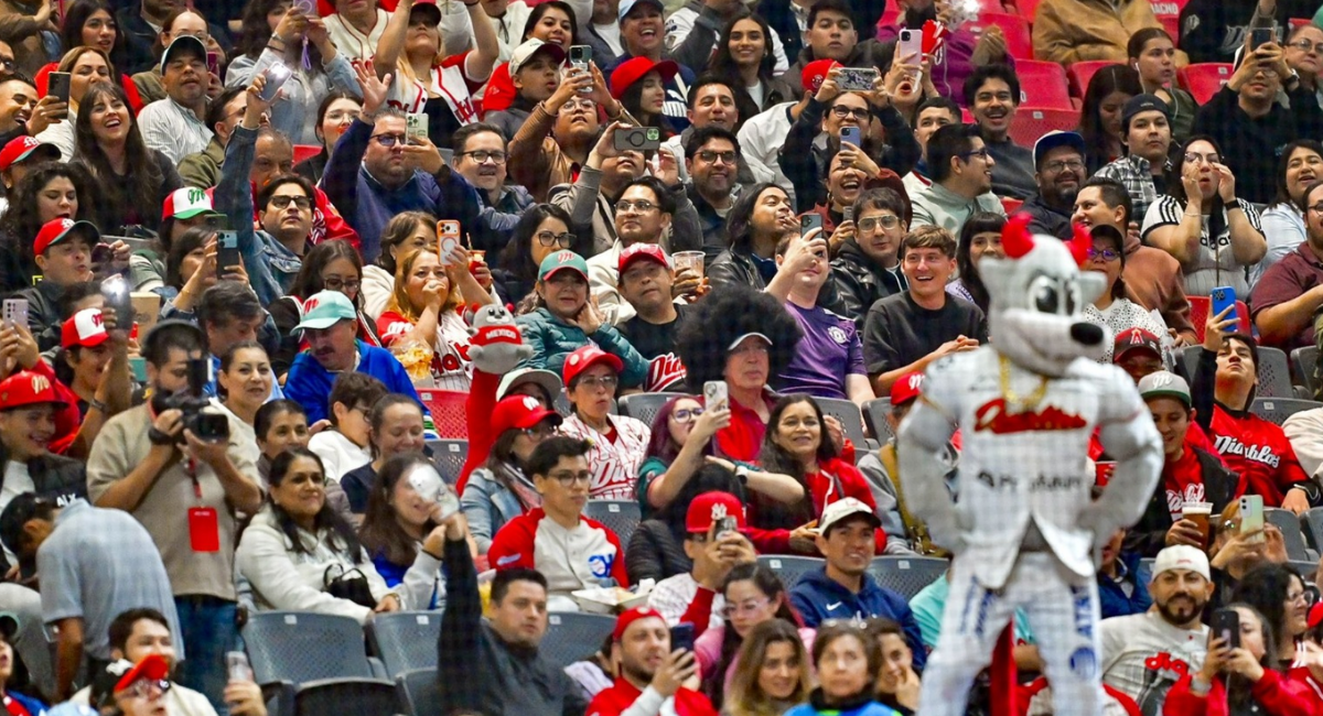 Clásico del norte en el diamante: Diablos y Sultanes encienden el Harp Helú en la CDMX