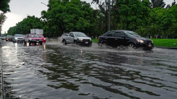 Onda tropical 13 traerá lluvias intensas a México este lunes 29 de junio; según la Conagua