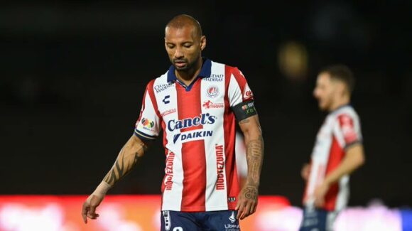 ¡Dura baja! El brasileño João Pedro se pierde el Apertura 2026 por lesión con el Atlético San Luis