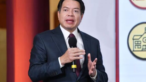 Mario Delgado anuncia 800 millones de pesos para Sección 22 CNTE en Oaxaca