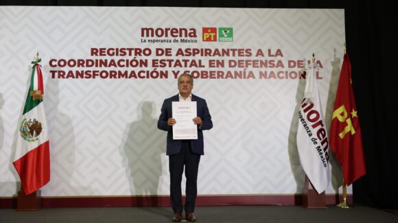 El senador Raúl Morón se registra como aspirante de Morena a la gubernatura de Michoacán
