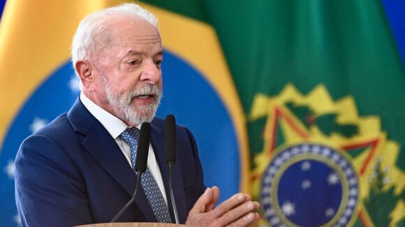 Lula llama a defender la democracia en Sudamérica ante amenazas contra sistemas institucionales