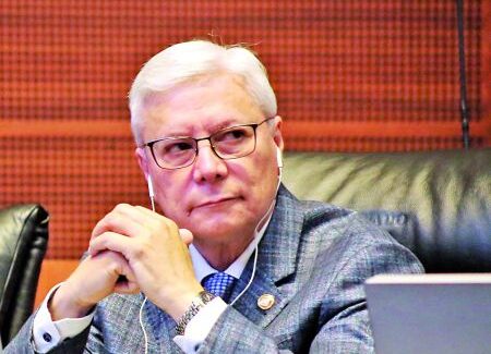 El exgobernador de Baja California, Jaime Bonilla, se deslinda de las filtraciones de Marina del Pilar Ávila