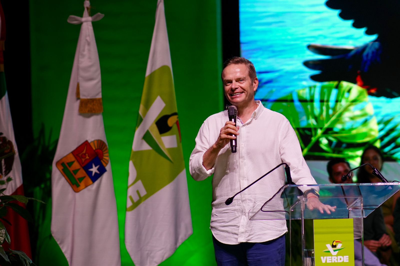 Arturo Escobar condiciona alianza del PVEM a que Cruz Pérez Cuéllar encabece la 4T en Chihuahua.