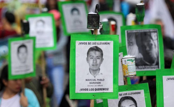 La CNDH rechaza acusaciones sobre recomendación al Ejército en caso Ayotzinapa.