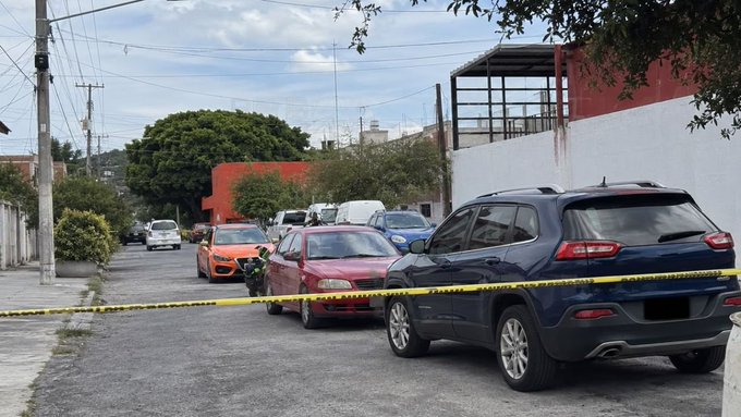 Autoridades de Nuevo León localizan camioneta vinculada al feminicidio de Pamela Yajaira.