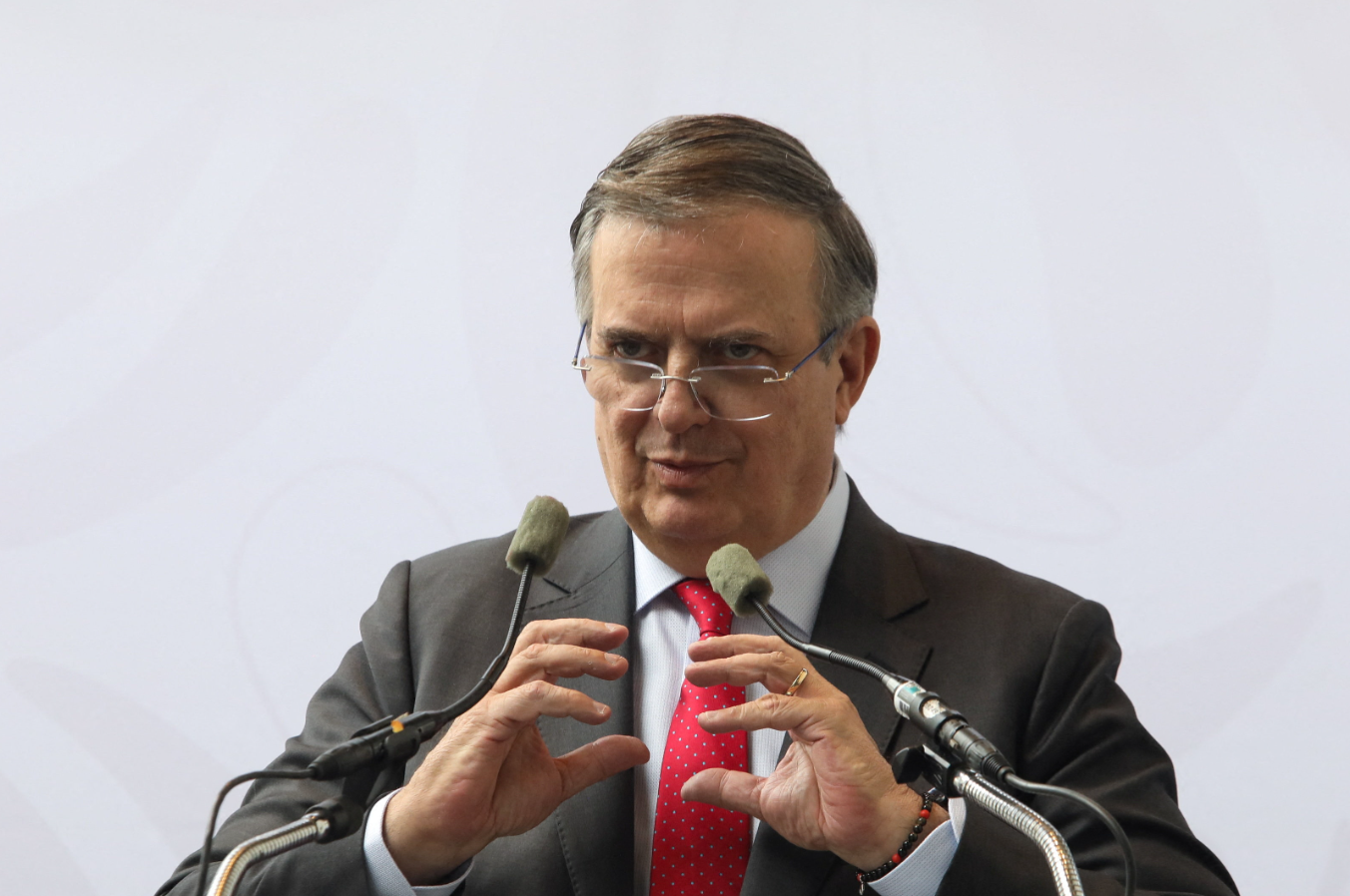 Ebrard celebra aprobación de acuerdo comercial México-Unión Europea