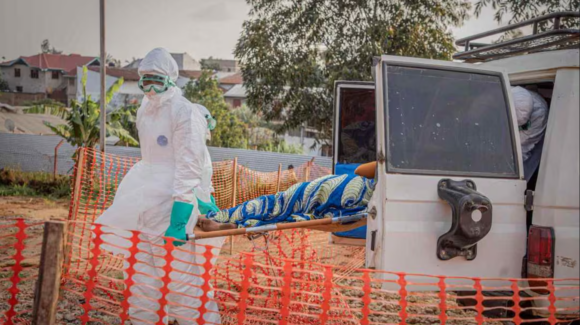 OMS alerta que casos de ébola en República Democrática del Congo podrían superar cifras oficiales