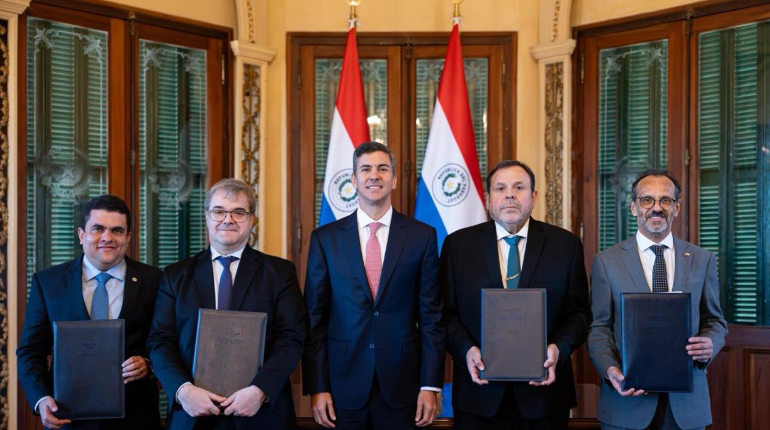 Argentina firma acuerdo con Brasil, Paraguay y Chile