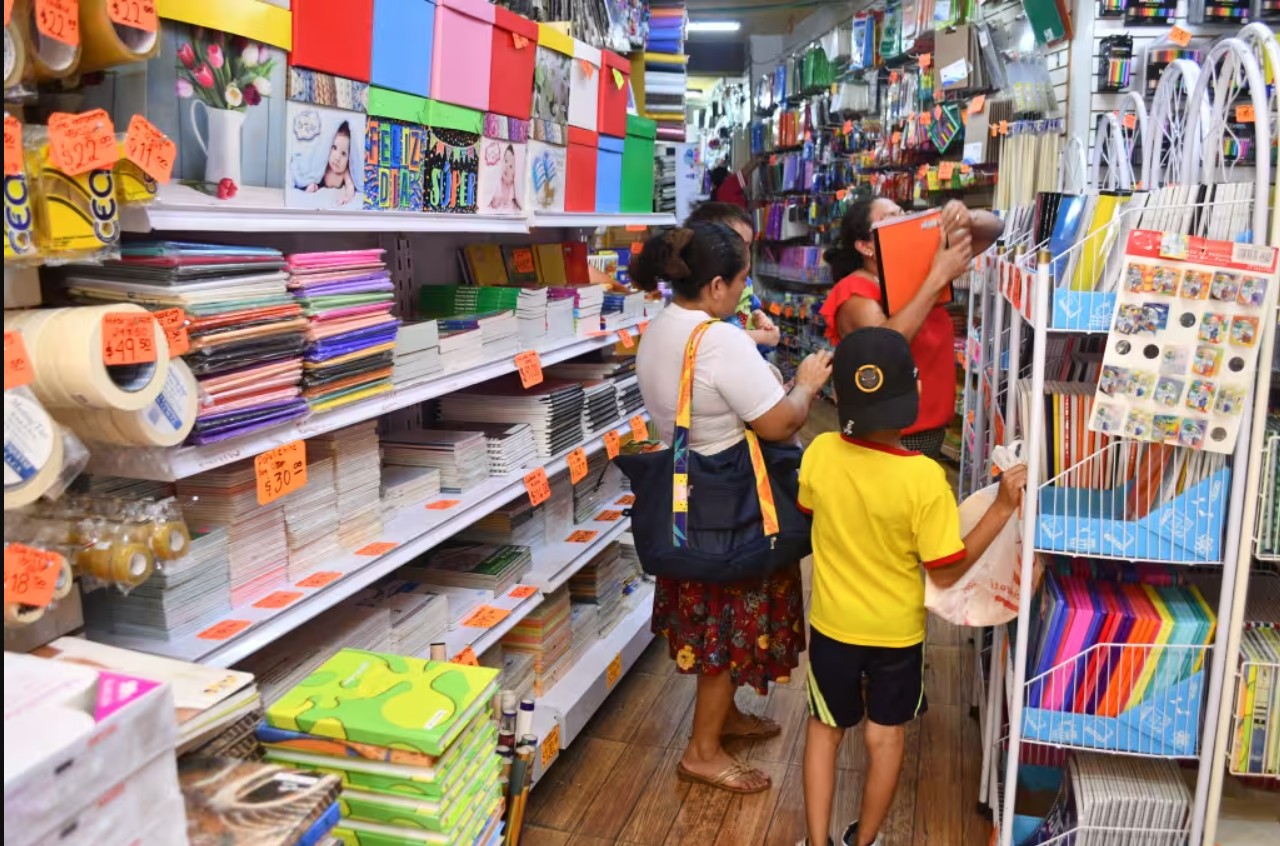 SEP publica lista oficial de útiles escolares para el ciclo escolar 2026-2027
