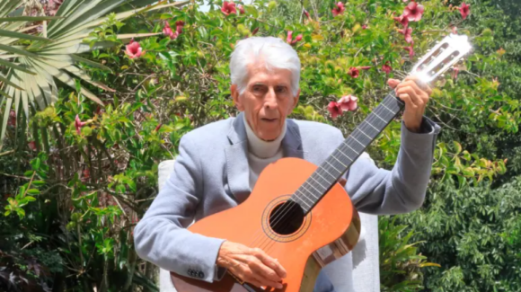 Fallece Héctor Ochoa, compositor de ‘El camino de la vida’, a los 91 años