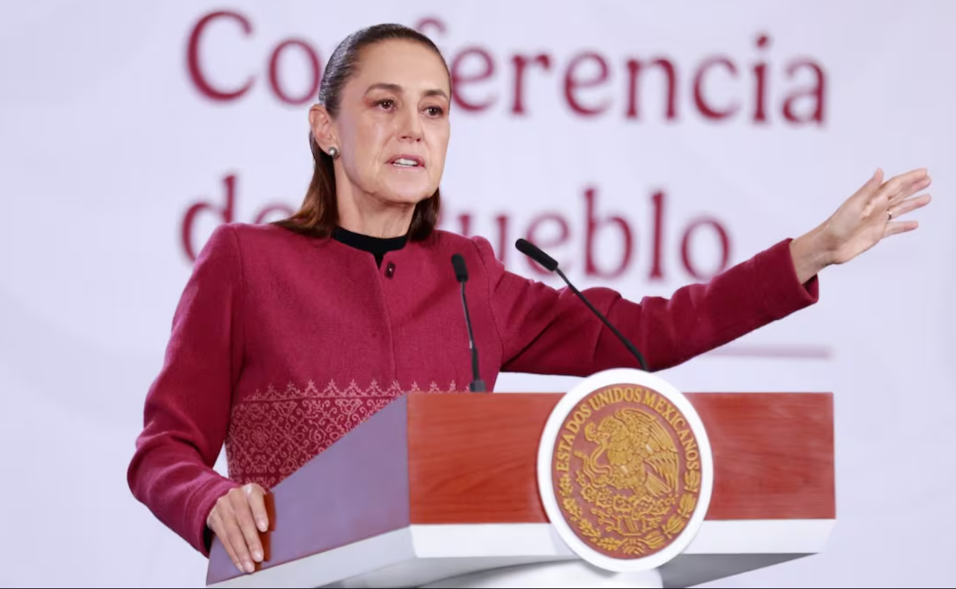 Sheinbaum busca regular el uso de celulares y redes sociales