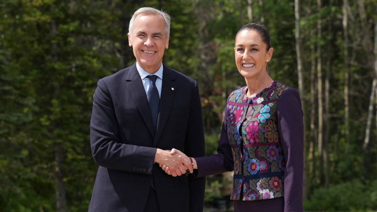 Mark Carney agradece a Claudia Sheinbaum por apoyo en incendios forestales en Canadá.