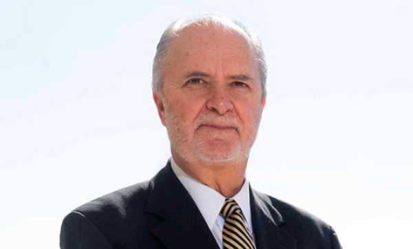 UNAM nombra a Javier de la Fuente como nuevo secretario General tras crisis por examen de admisión.