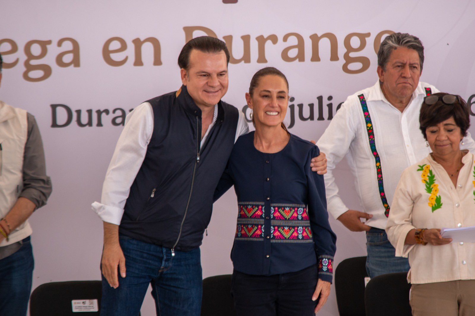 El gobernador Esteban Villegas reitera respaldo a Sheinbaum durante gira de trabajo en Durango.