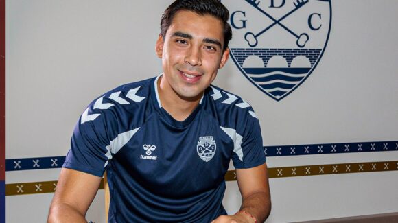 El GD Chaves de Portugal firma al mexicano canterano de Chivas Gilberto García
