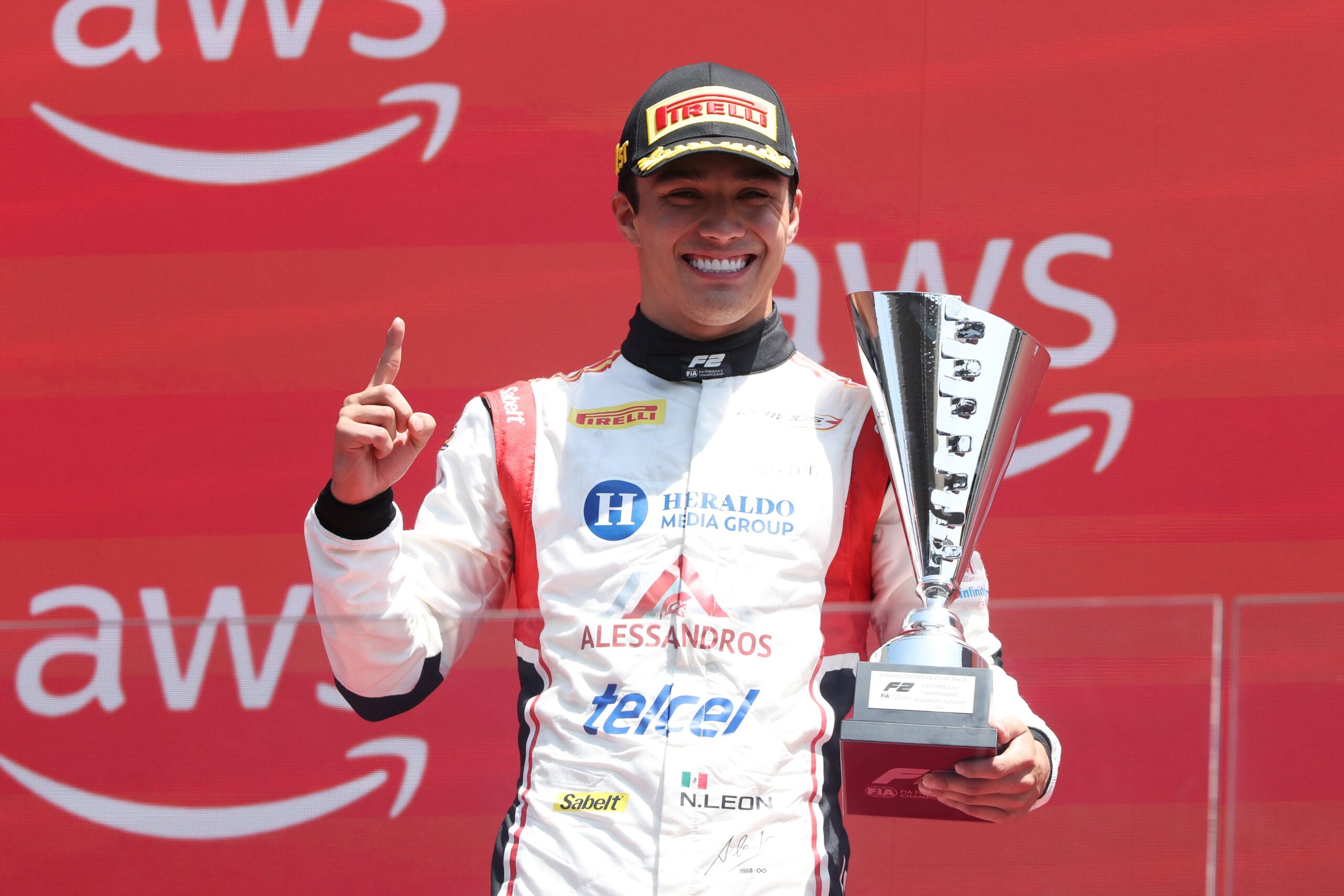 Fórmula 2: Histórico triunfo del mexicano Noel León en el Gran Premio de Hungría