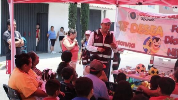 Gerardo Ulloa lidera preferencias de Morena para Nezahualcóyotl en 2027, según las encuestas