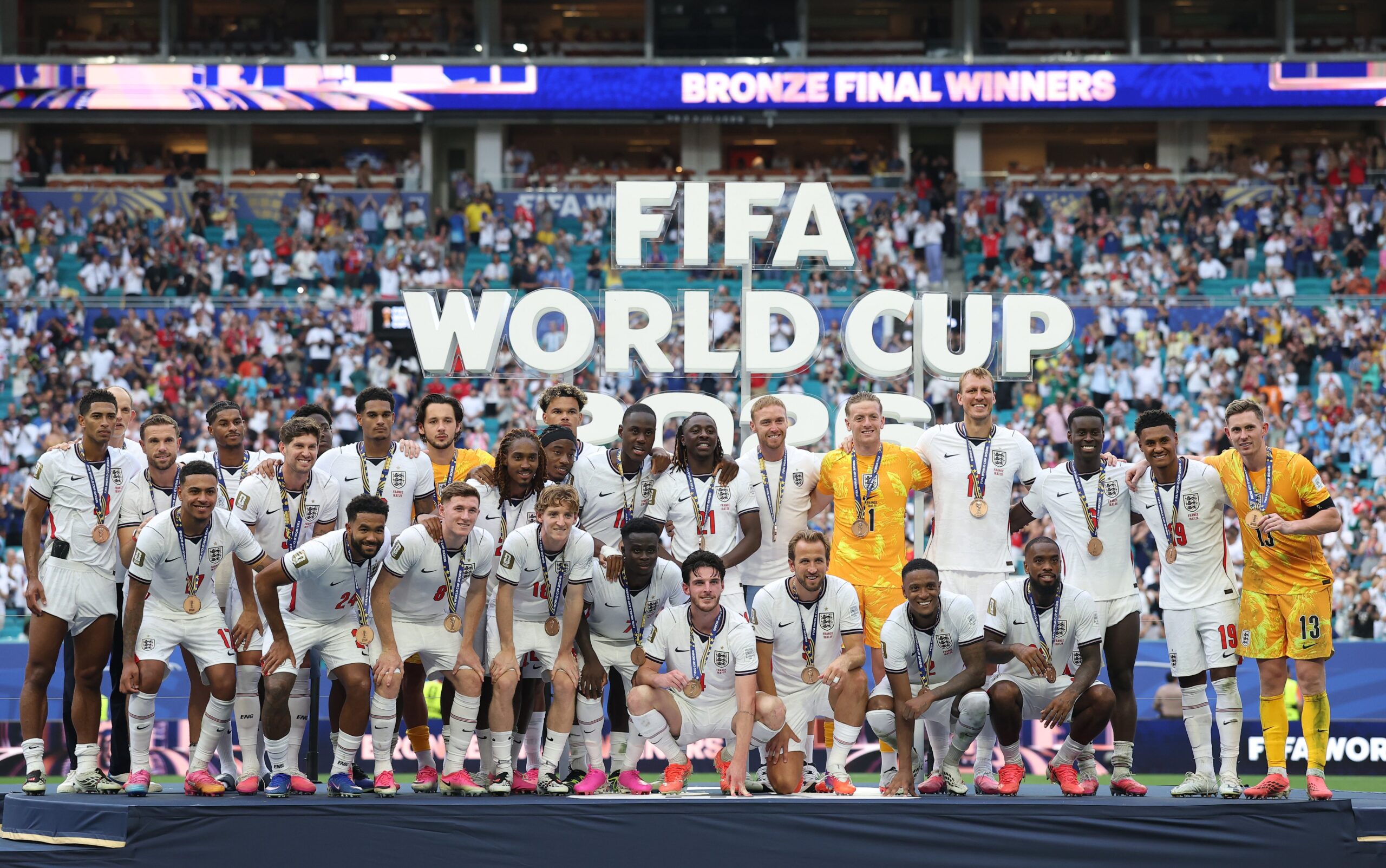 Inglaterra se queda con el tercer lugar del Mundial 2026 tras vencer 6-4 a Francia en un duelo histórico.