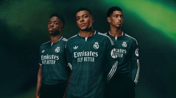 LaLiga: Mbappé, Vinícius y Bellingham posan con el nuevo uniforme de visitante del Real Madrid