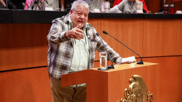 Senador Manuel Huerta destapa sus aspiraciones a presidir el Senado con consenso en Morena