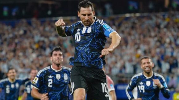 Mundial 2026: Argentina usará su uniforme azul ante Inglaterra en la semifinal