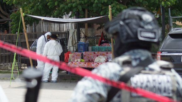 Hijo de Alejandro Leyva, periodista asesinado en Oaxaca exige justicia para su padre