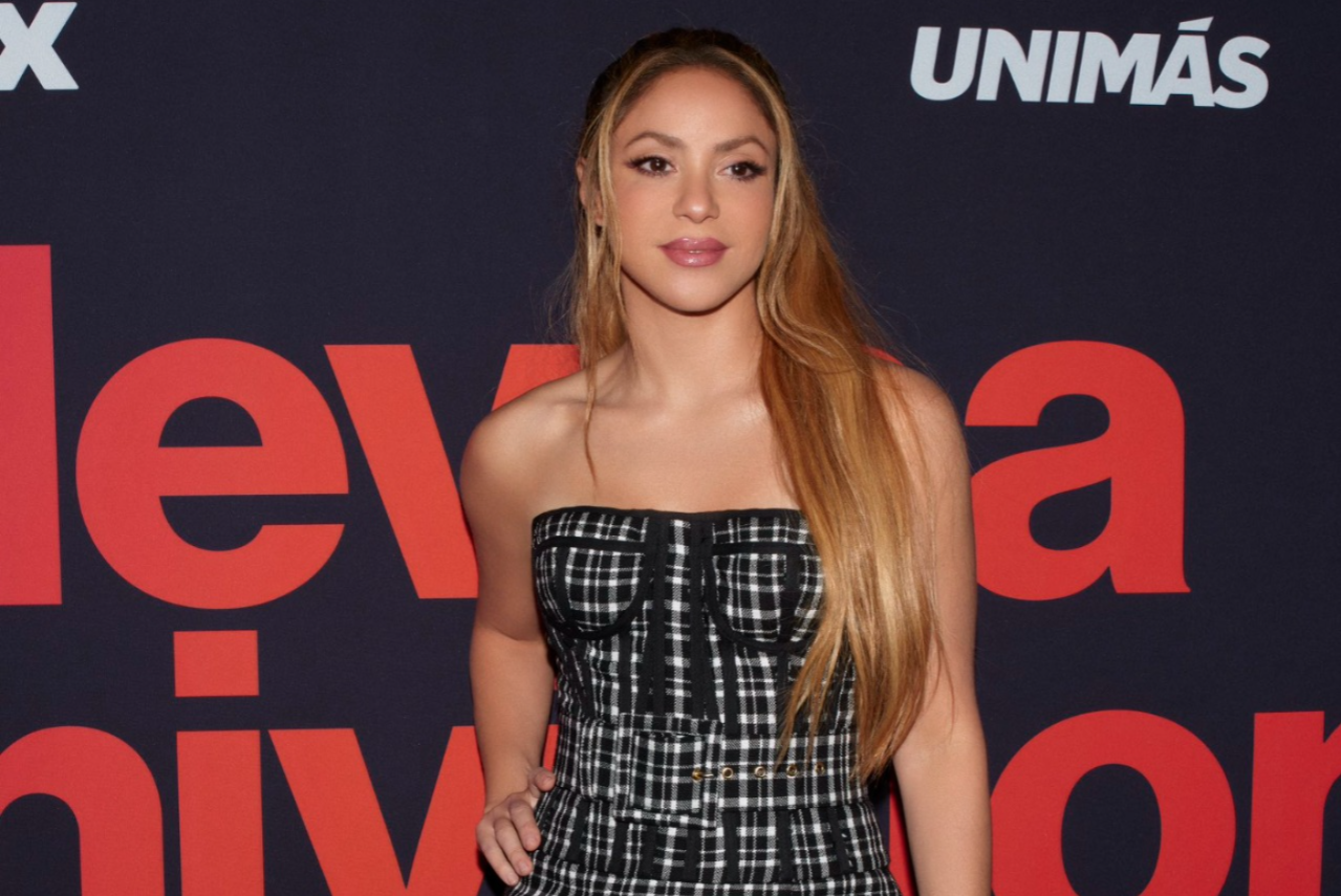 Shakira anuncia donación para niños venezolanos tras terremoto de junio.