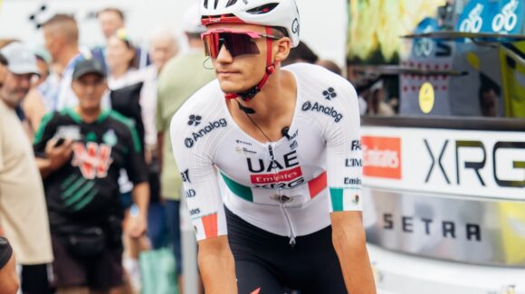 Tour de Francia: Isaac del Toro termina la etapa 18 en la posición 17; mantiene su tercera posición general