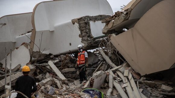 Venezuela reporta 4,490 víctimas mortales por doble terremoto del 24 de junio