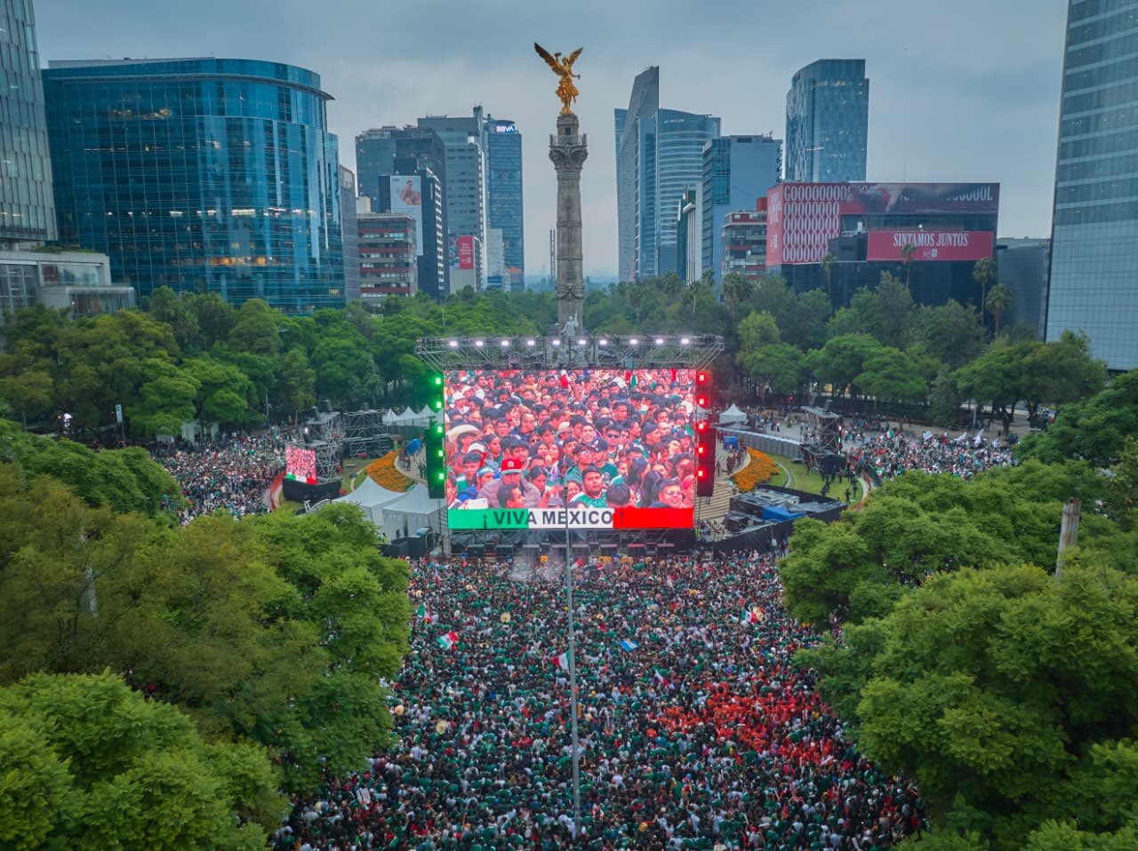 Fiesta mundialista en CDMX deja cuatro muertos durante festejos por triunfo del Tri
