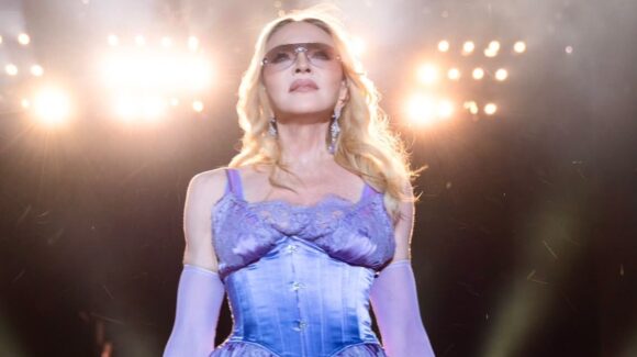 Madonna vuelve a marcar la conversación global con ‘Confessions II’: De Times Square a Grindr