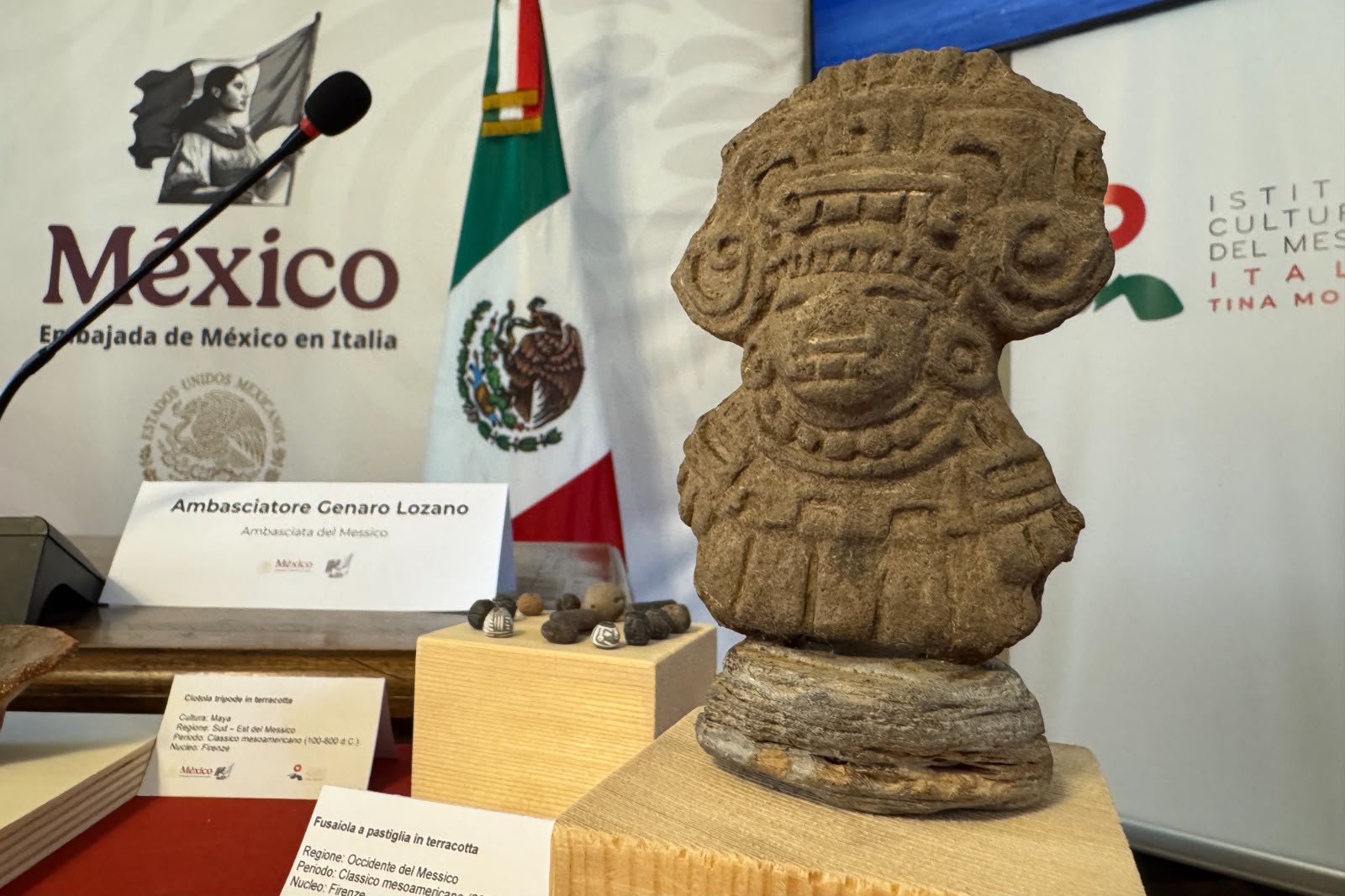 Italia restituye a México 27 piezas arqueológicas recuperadas del tráfico ilícito