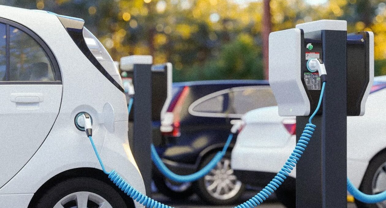 Impulsa auge de autos eléctricos la red de recarga en México