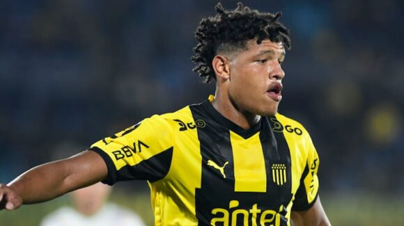 Muere a los 22 años el futbolista uruguayo Bruno Betancor tras sufrir un paro cardiorrespiratorio
