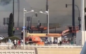 Incendio en Valencia amenaza icónico puente de l’Assut de l’Or diseñado por Calatrava