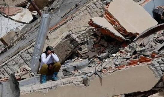 Un joven de 21 años sobrevivió casi 5 días bajo escombros en edificio derrumbado de Venezuela
