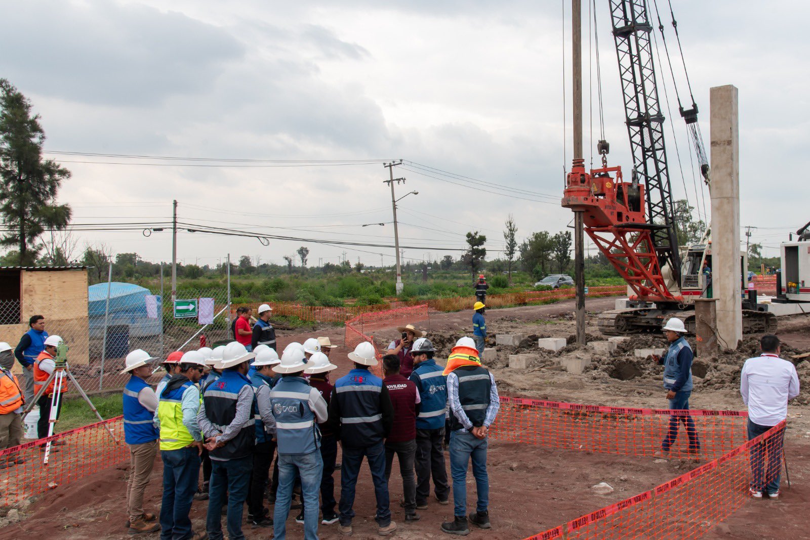 Puente Periférico Peñón-Texcoco en Edomex avanza más del 20 por ciento en construcción.