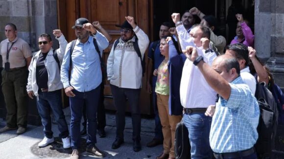 CNTE advierte nuevas protestas si Sheinbaum incumple acuerdos con maestros