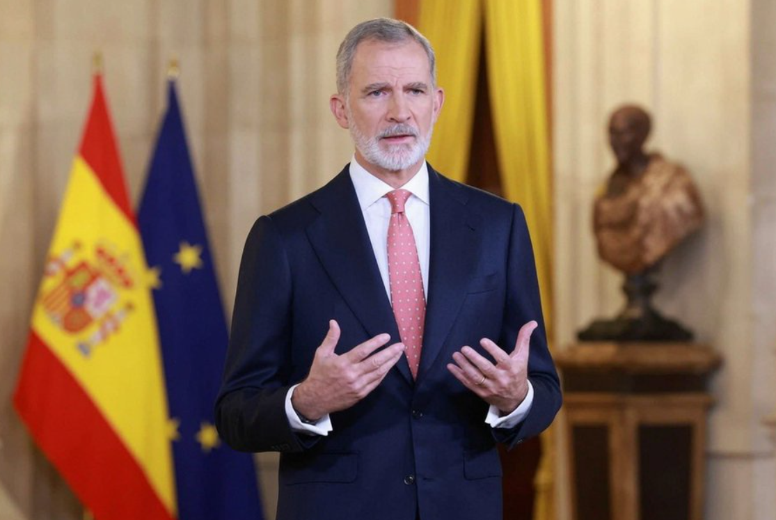 Rey Felipe VI expresa indignación por crisis migratoria