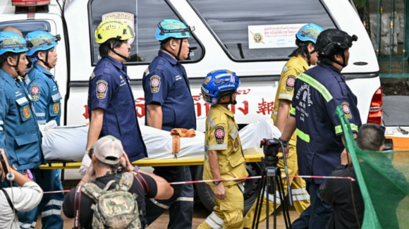 Tiroteo en escuela de Tailandia deja 9 muertos y 23 heridos; agresor mata a sus abuelos y a 5 profesores