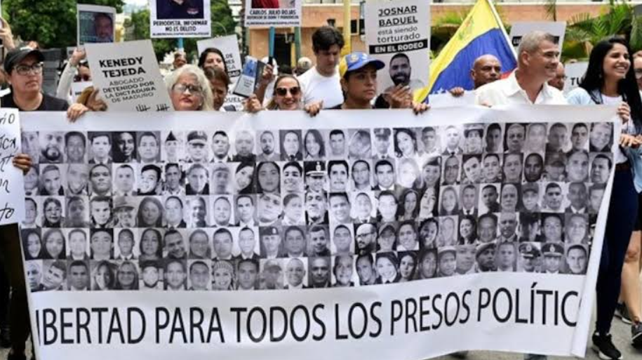 Venezuela libera a 72 presos políticos; avanza proceso de excarcelación