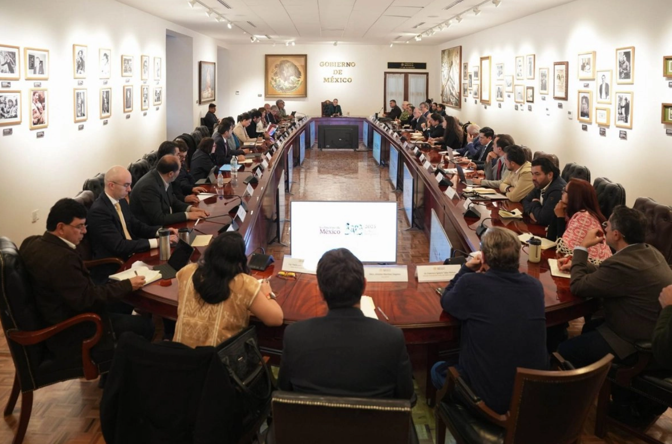 Sheinbaum convoca a su gabinete