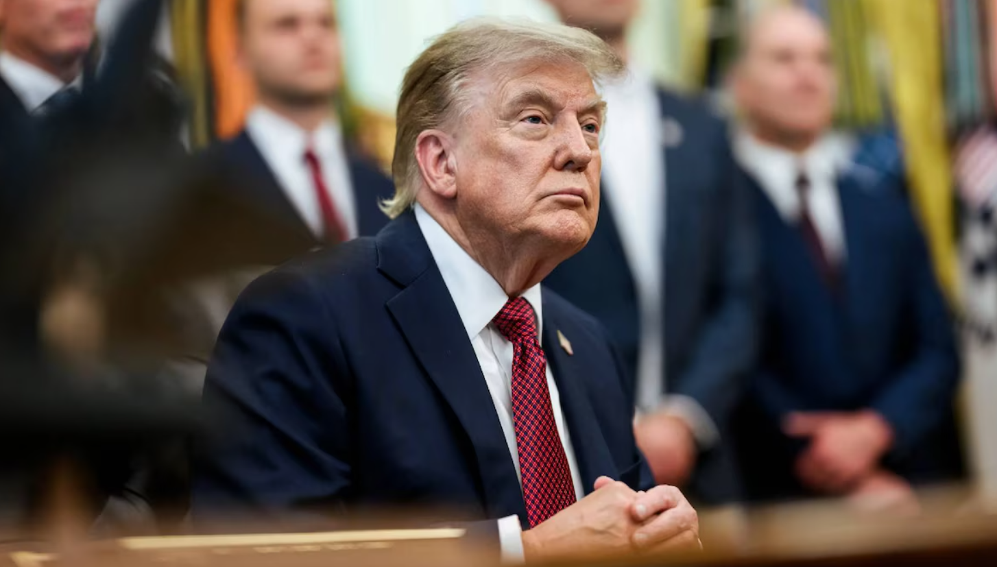 Trump suspende aplicación de aranceles de 50 por ciento a Canadá