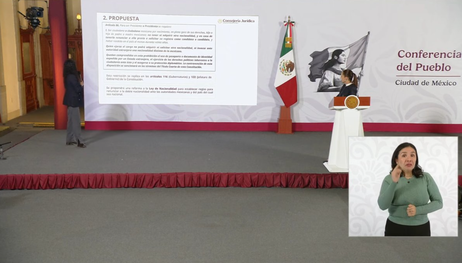 Sheinbaum propone frenar candidaturas con doble nacionalidad