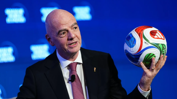 UEFA prepara denuncia penal contra Gianni Infantino por gestión desleal